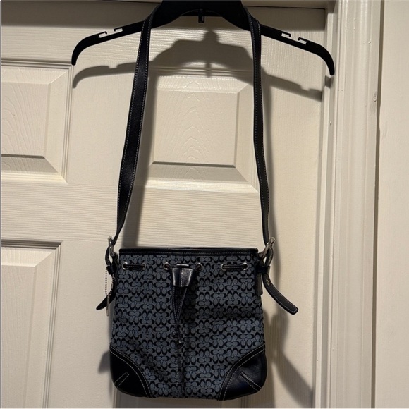 Coach Micro C Signature Drawstring Crossbody Hobo bucket bag - Picture 12 of 15